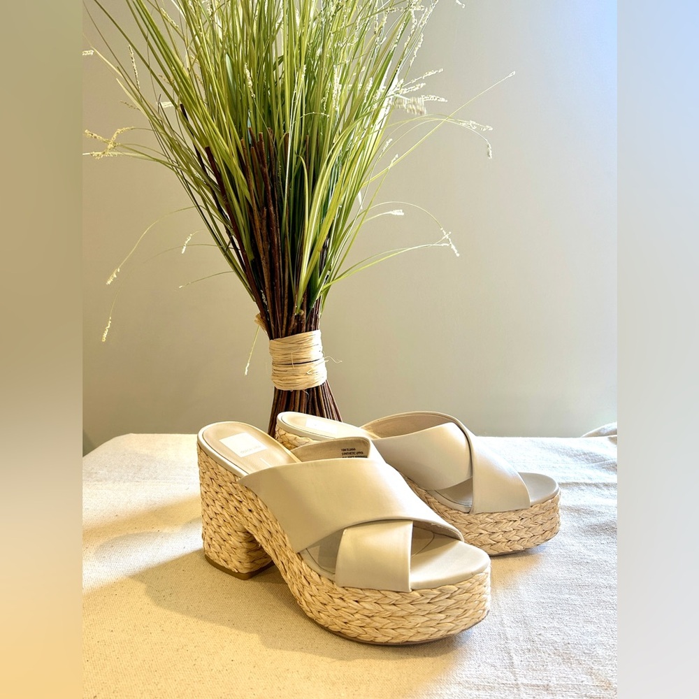 Dolce Vita Eliana Platform Sandal size 10